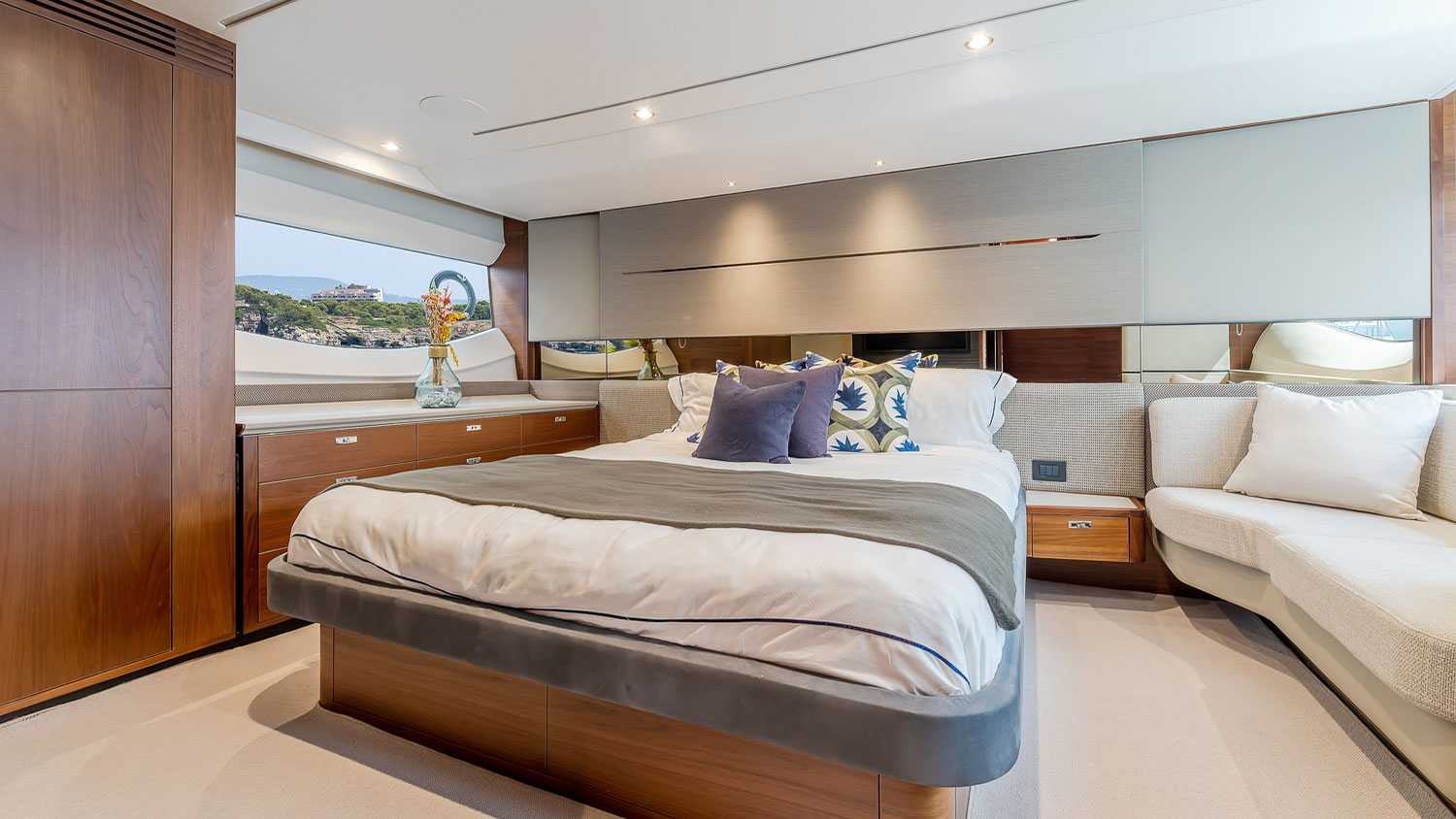 2020 Princess S62 for sale (photo 7)