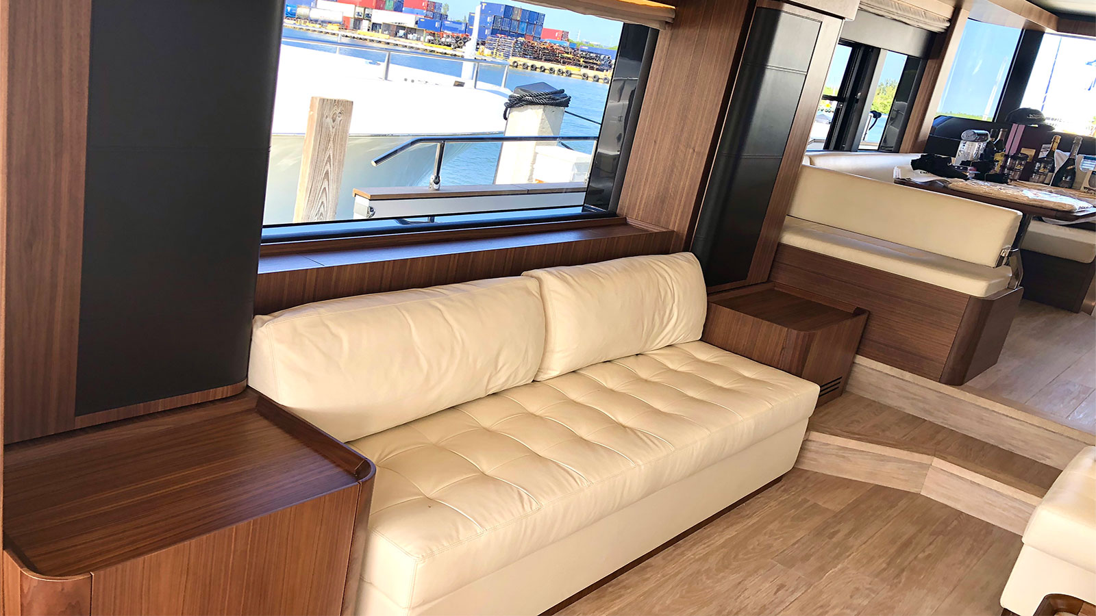 2018 Absolute Navetta 58 en venta (photo 2)