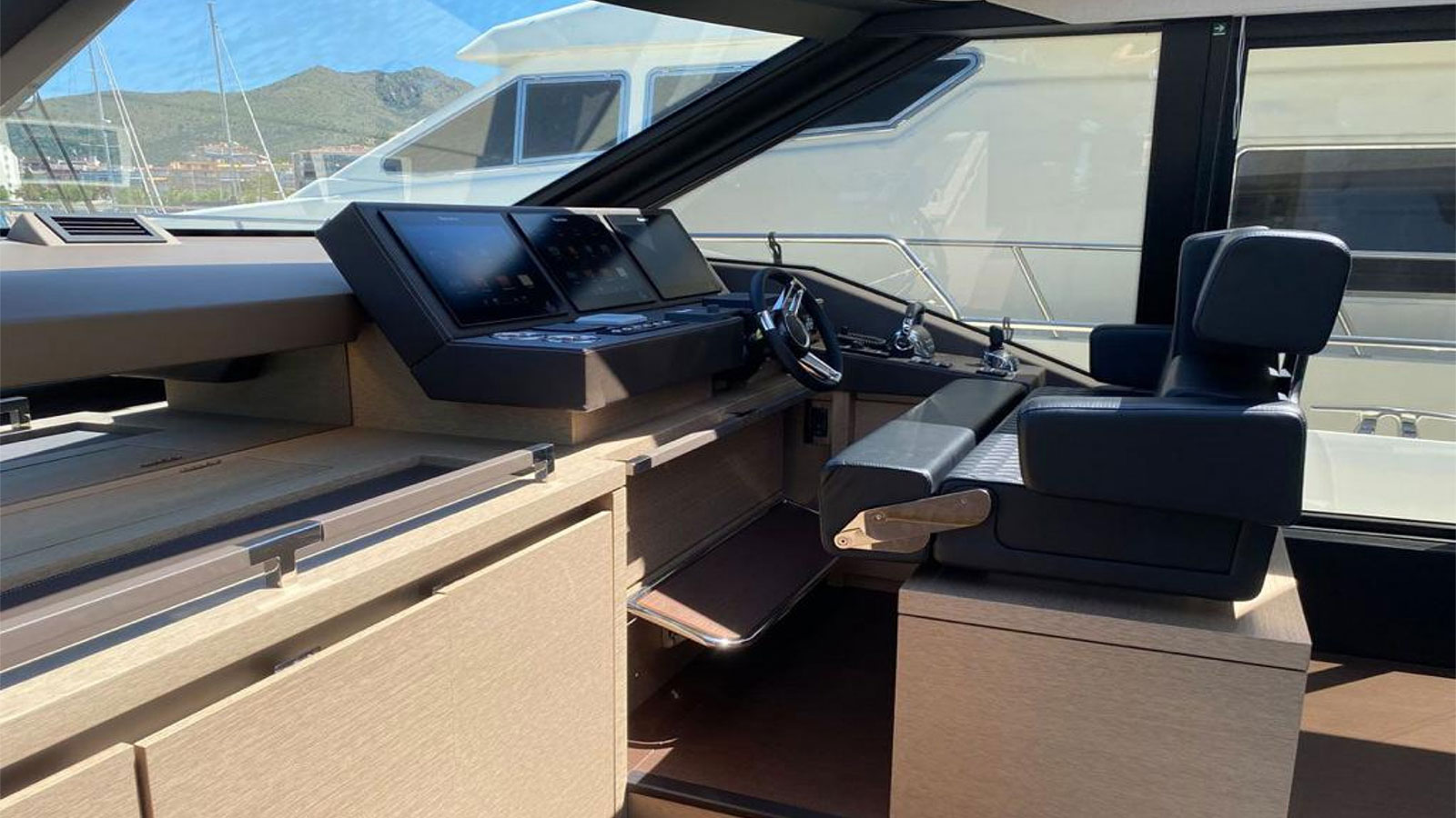 2019 Prestige 680 in vendita (photo 6)