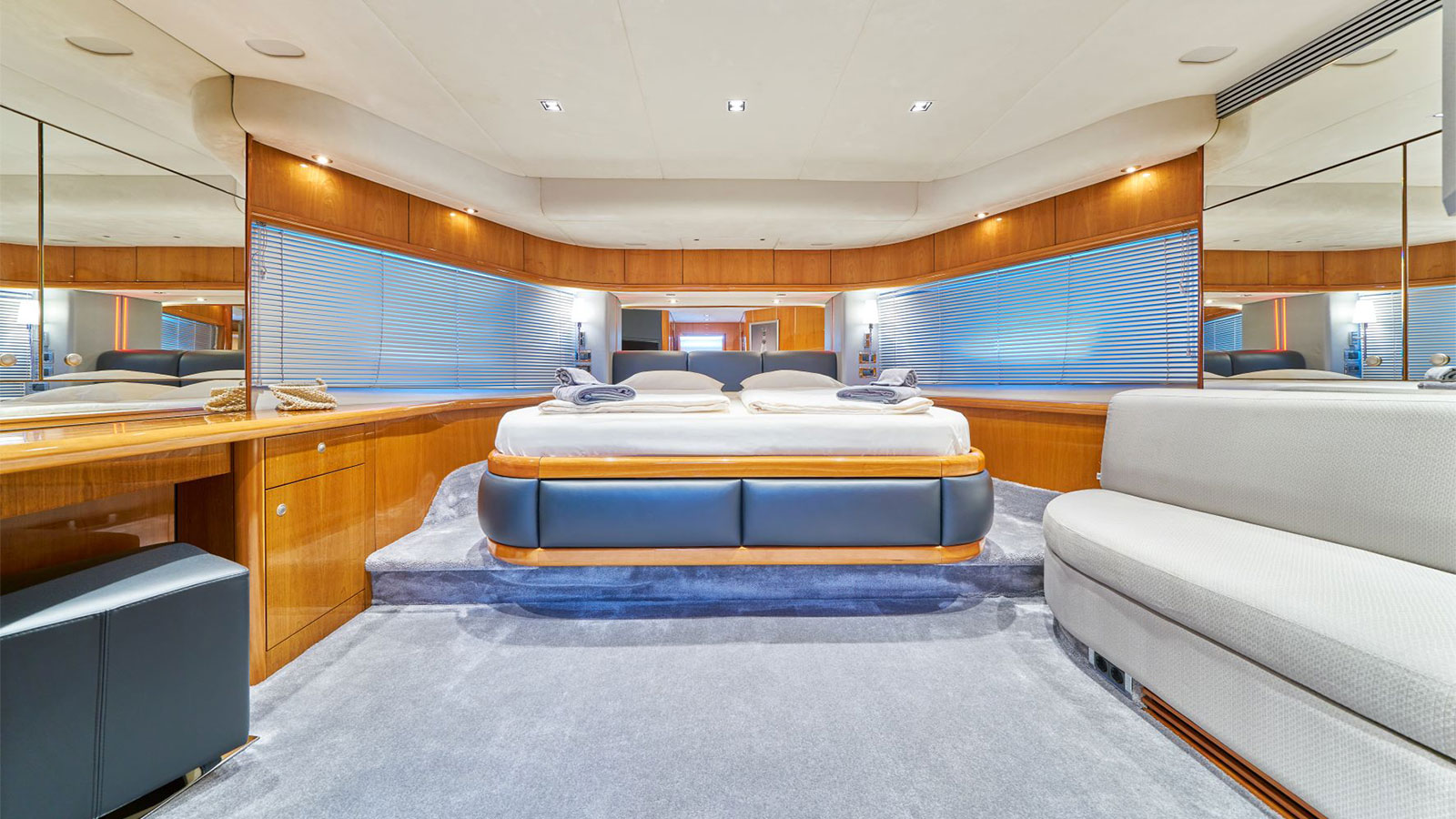 2004 Sunseeker 94 Yacht na sprzedaż (photo 8)
