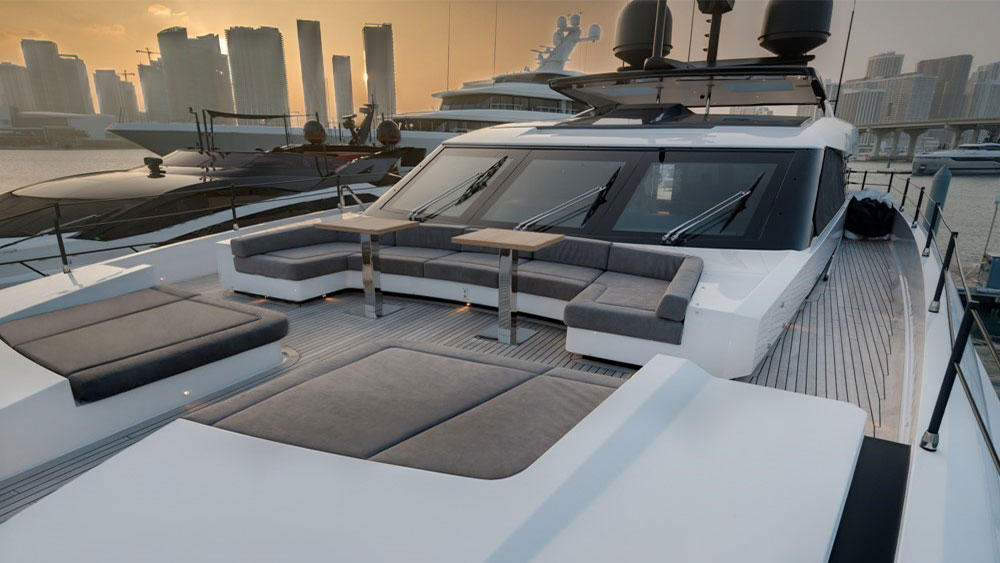 2023 Custom Line 106 zu verkaufen (photo 9)