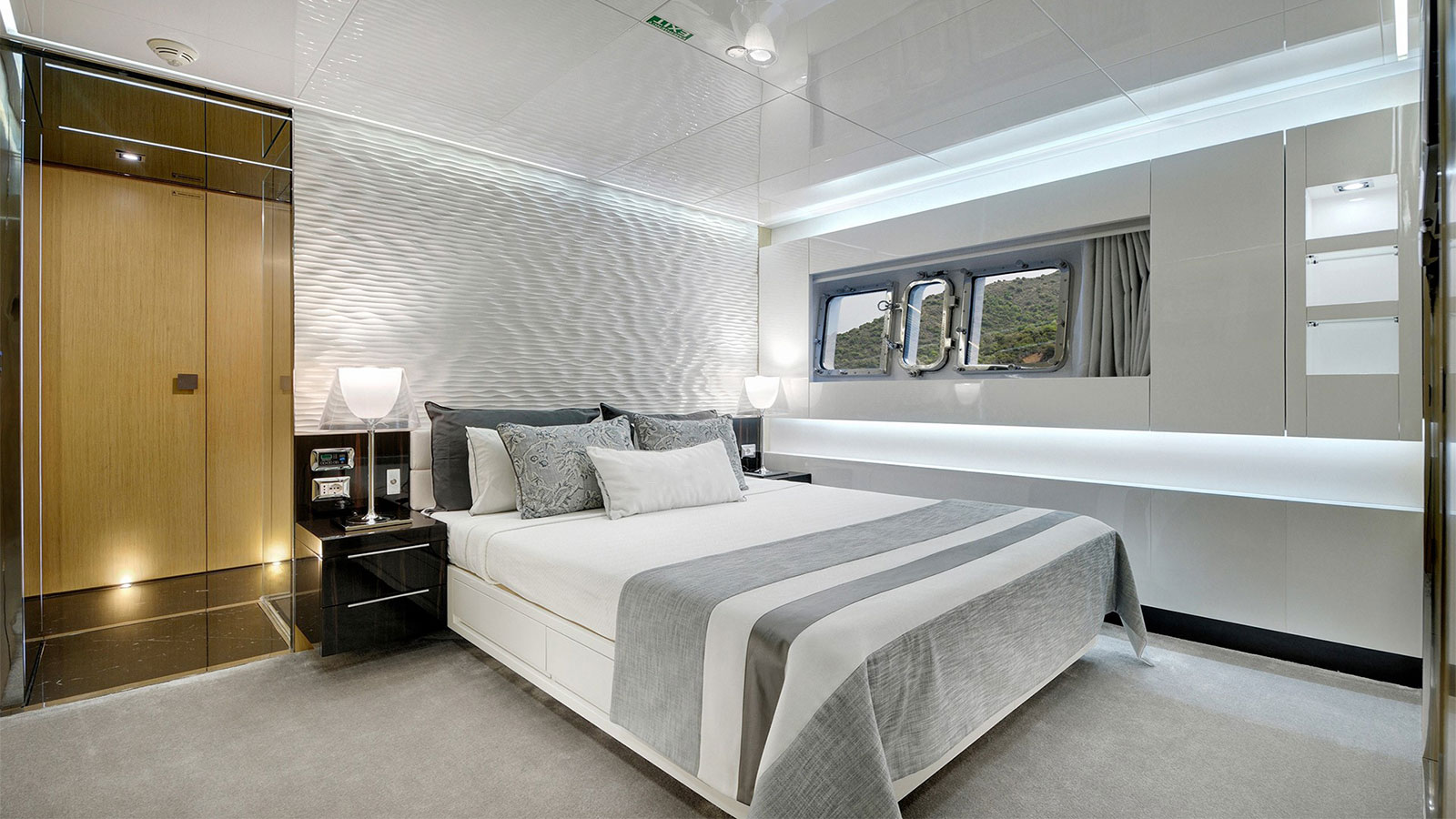 2012 Arcadia A115 for sale (photo 12)
