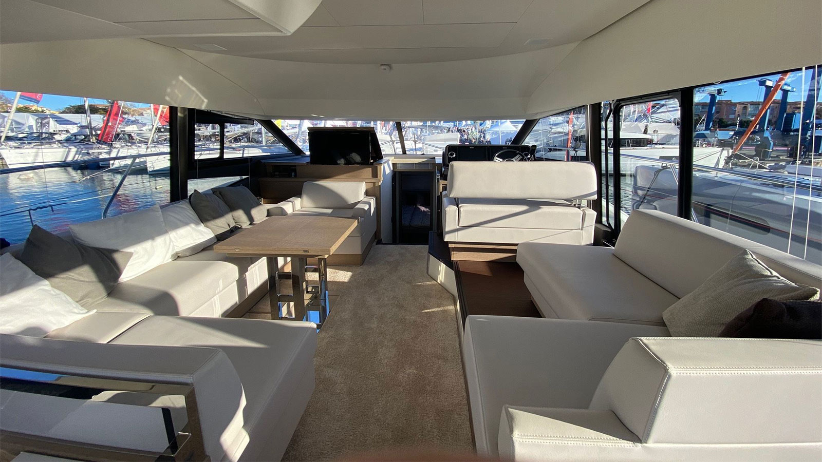 2019 Prestige 520 Flybridge à venda (photo 2)