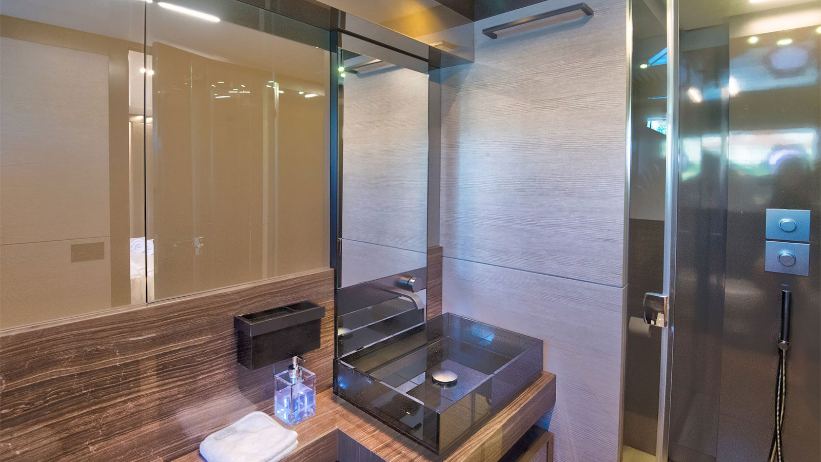 2019 Ferretti 920 en venta (photo 14)