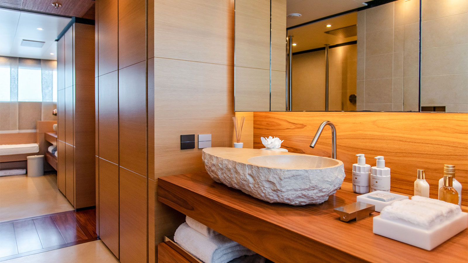 2012 Isa Yachts 50M in vendita (photo 14)