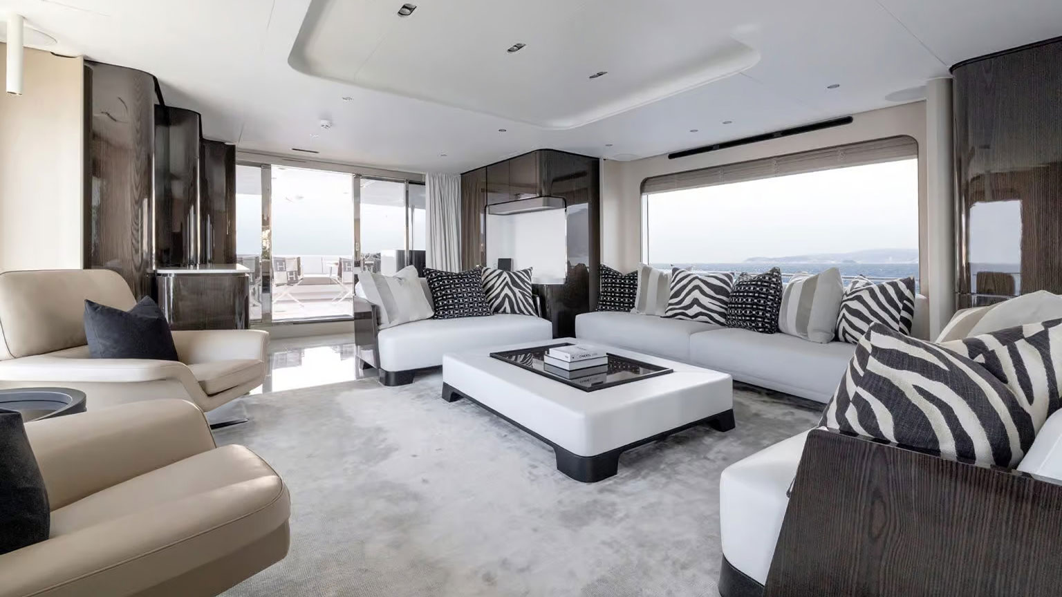2020 Azimut Grande 32M for sale (photo 3)