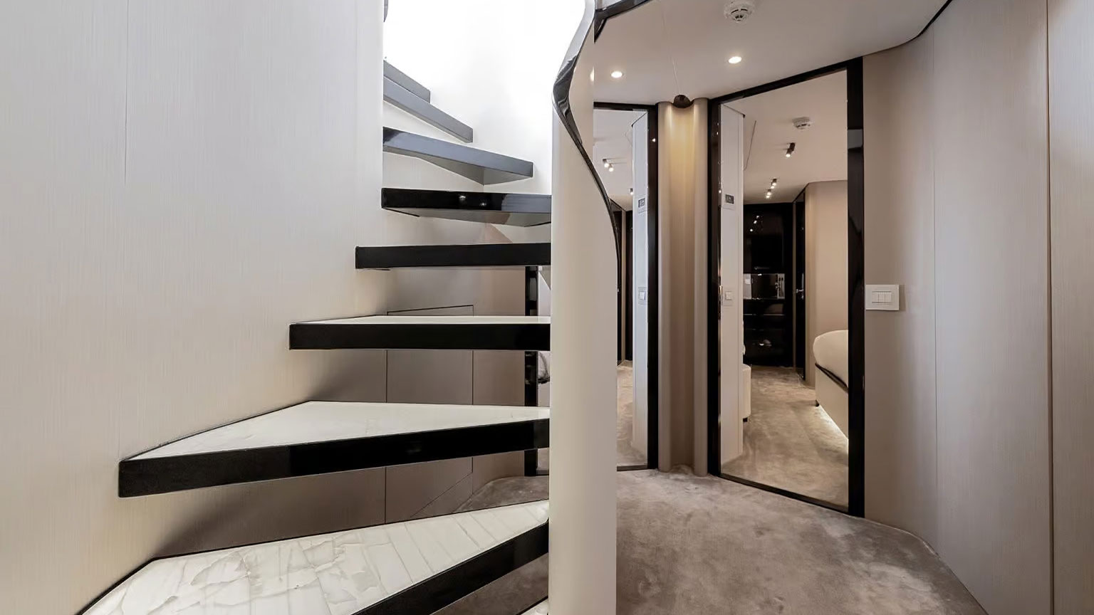 2020 Azimut Grande 32M for sale (photo 13)