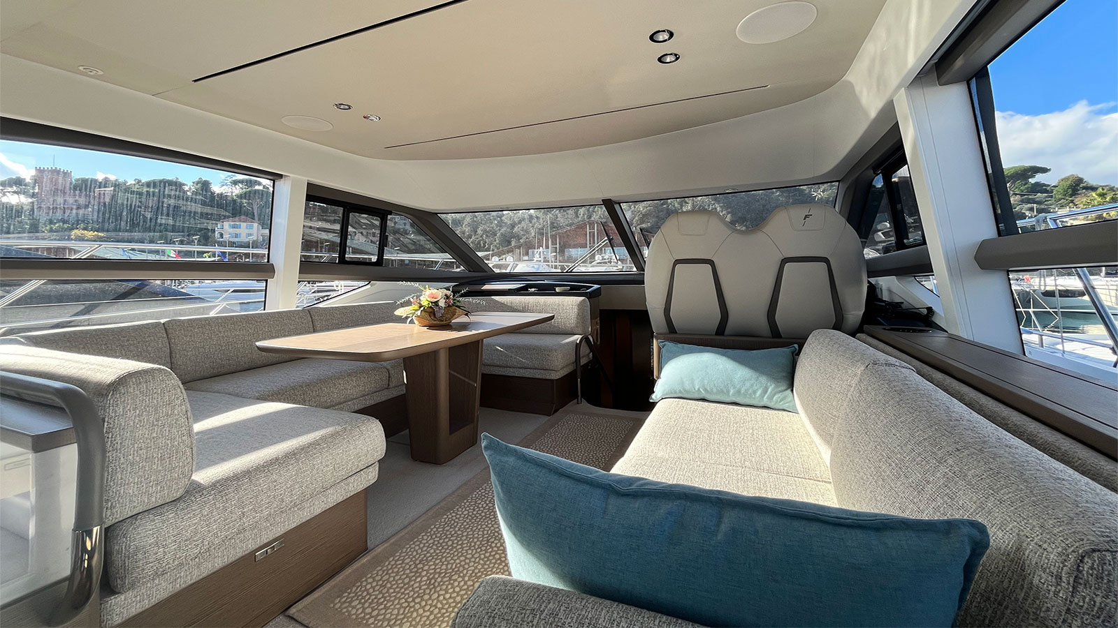 2021 Princess F50 in vendita (photo 7)