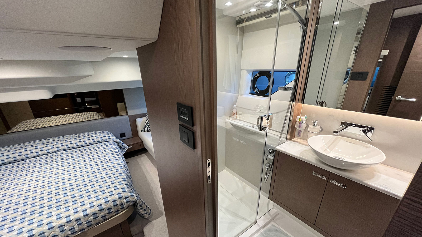 2021 Princess F50 in vendita (photo 15)