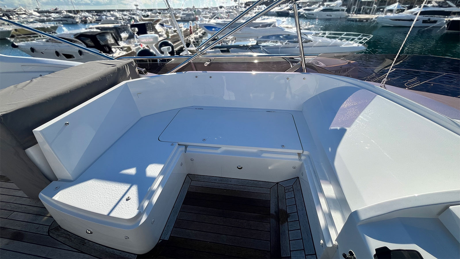 2021 Princess F50 in vendita (photo 25)