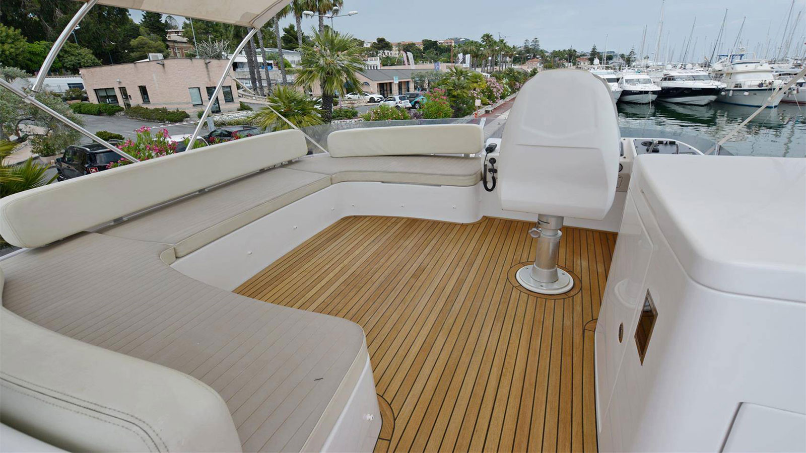 2015 Azimut Magellano 53 te koop (photo 13)