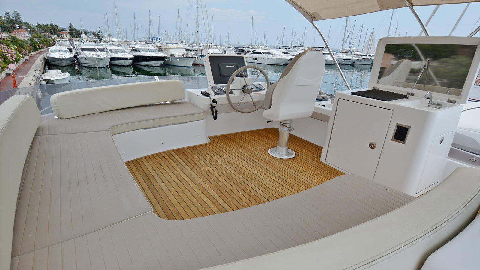 2015 Azimut Magellano 53 te koop (photo 16)