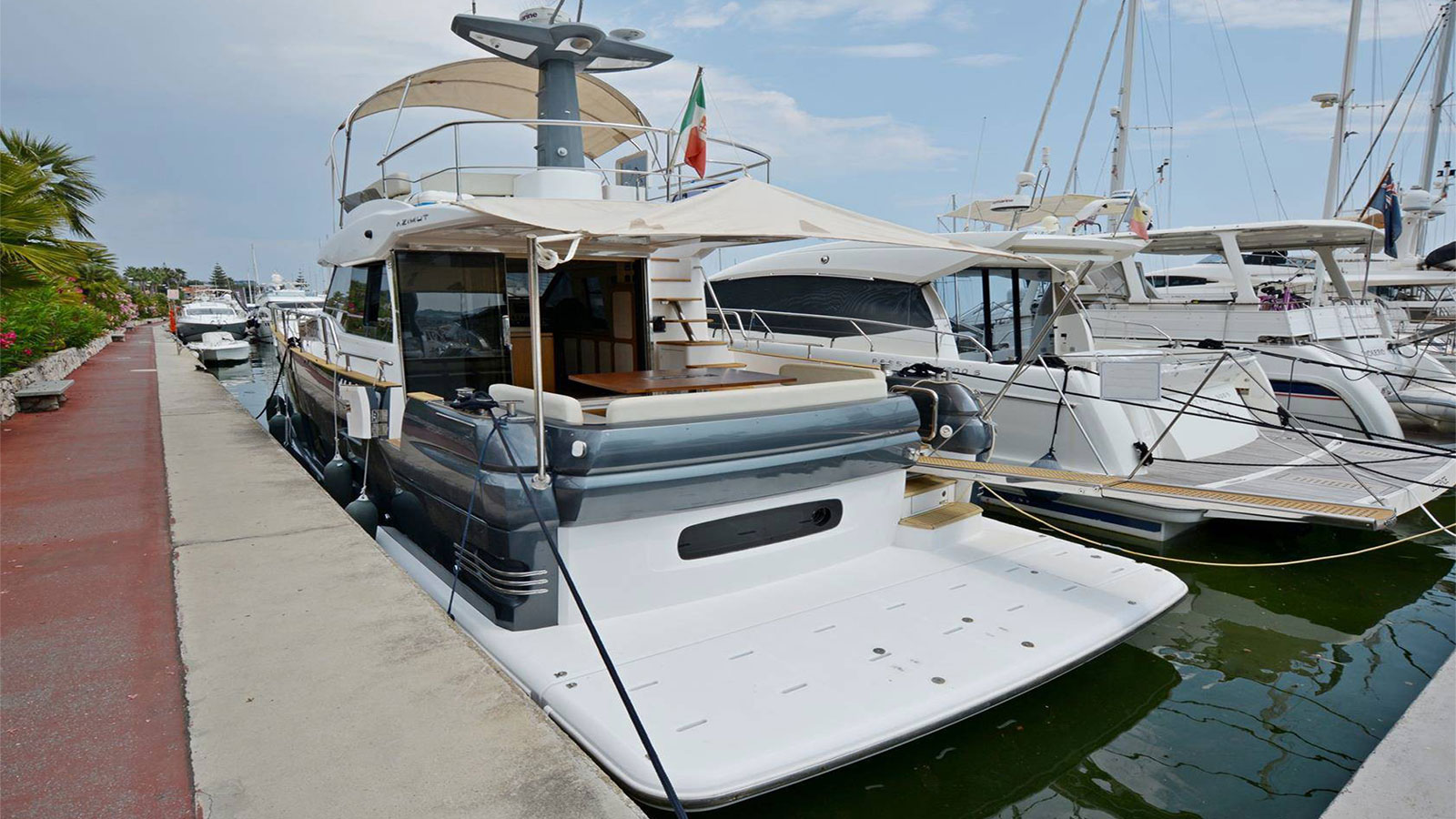 2015 Azimut Magellano 53 te koop (photo 17)
