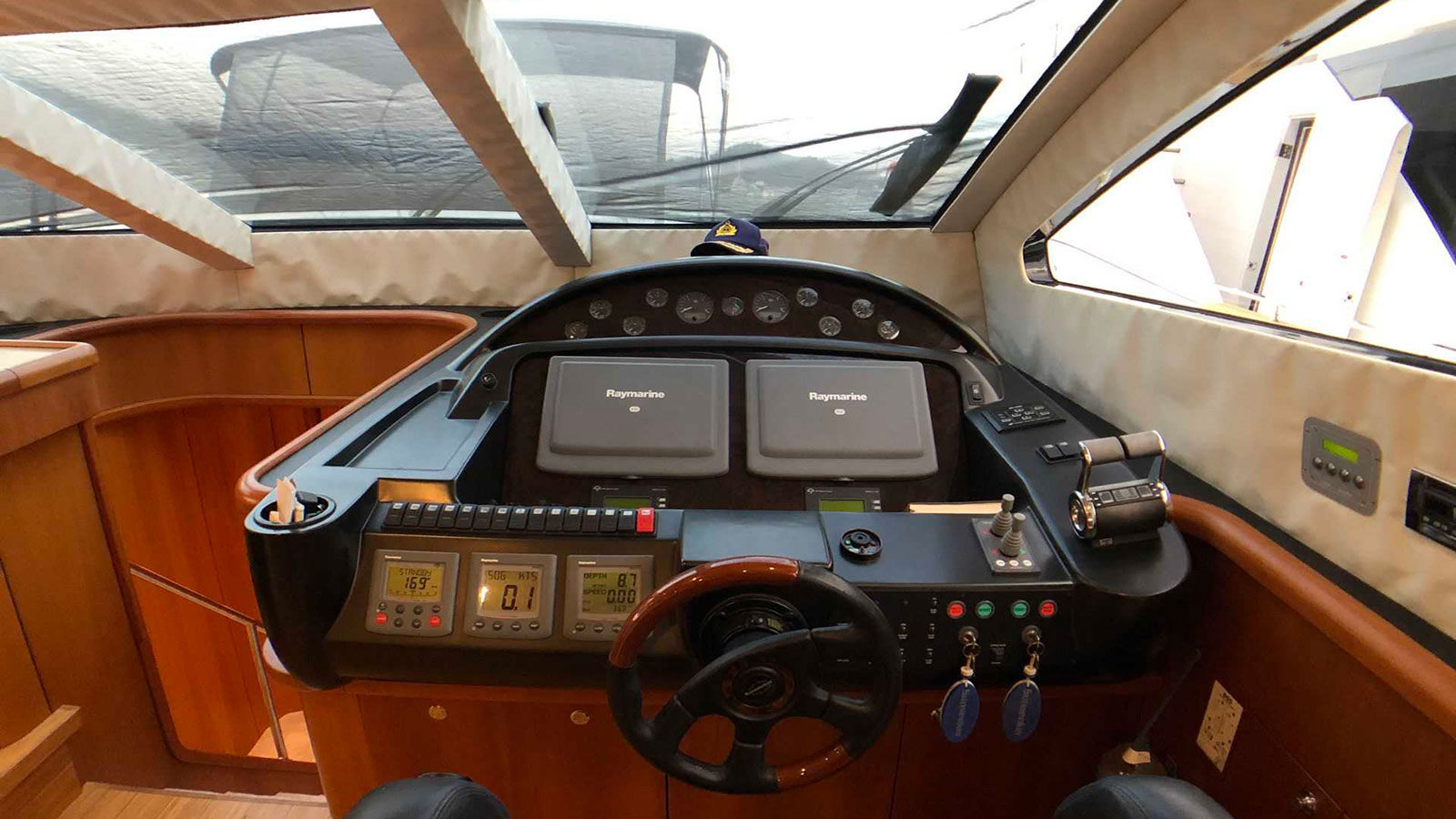 2007 Sunseeker 75 Yacht zu verkaufen (photo 3)