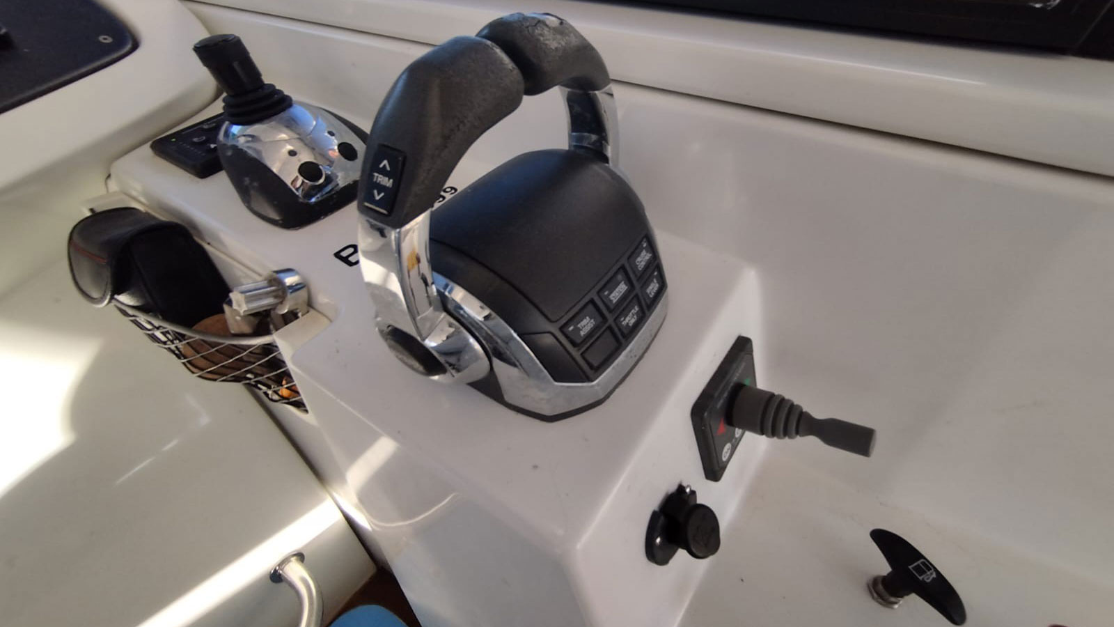 2011 Beneteau Flyer Gran Turismo 34 in vendita (photo 17)