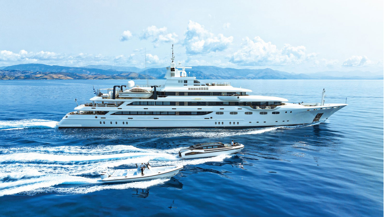 2004 Golden Yachts Emir te huur (photo 2)