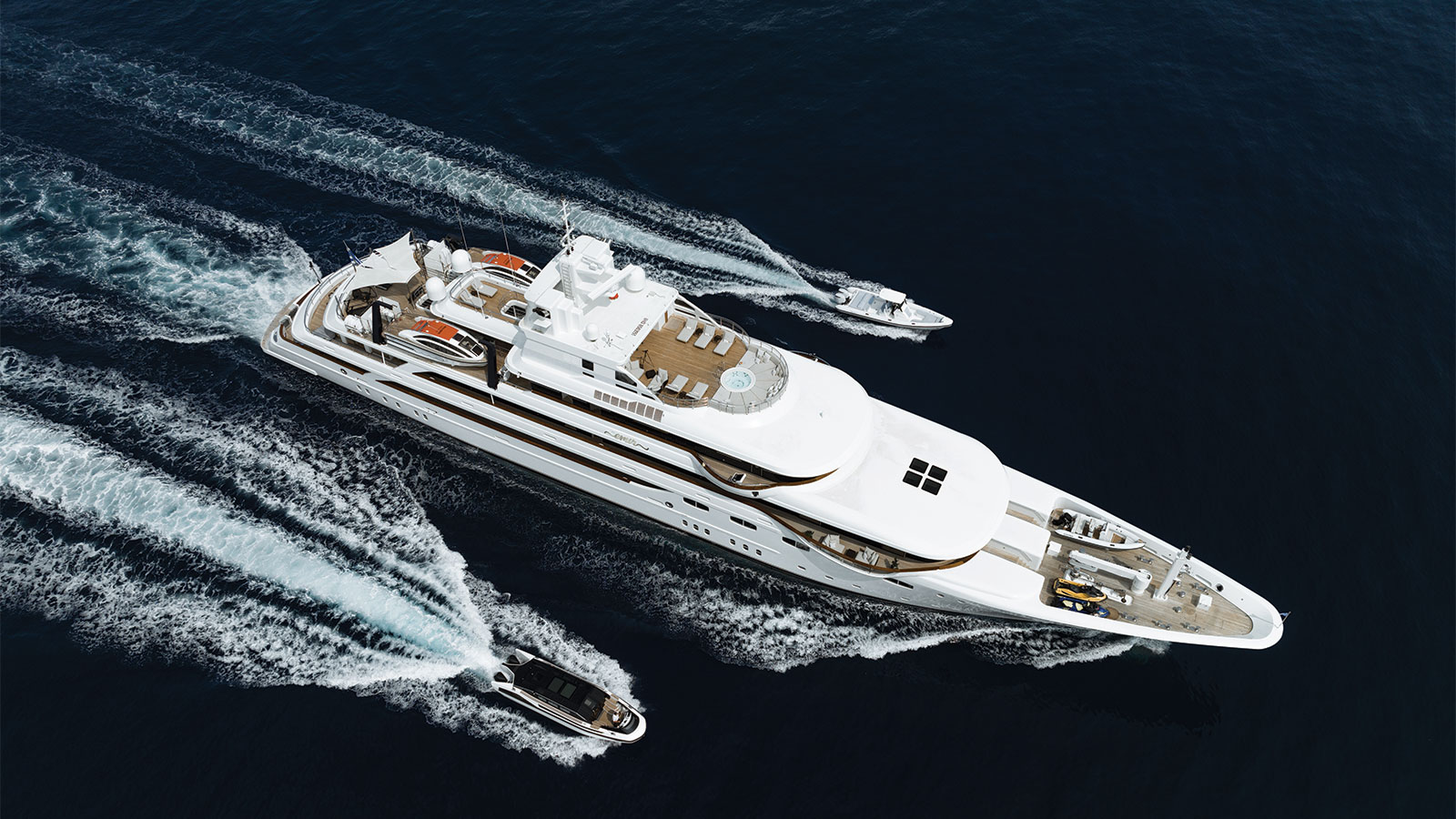 2004 Golden Yachts Emir te huur (photo 32)