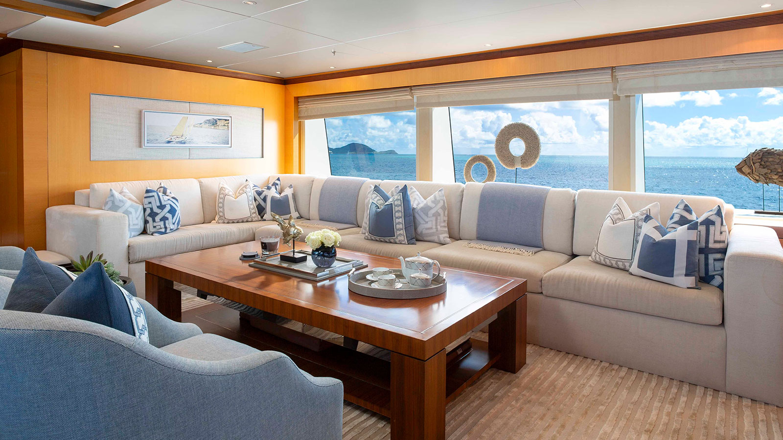 2008 Benetti La Blanca for charter (photo 4)