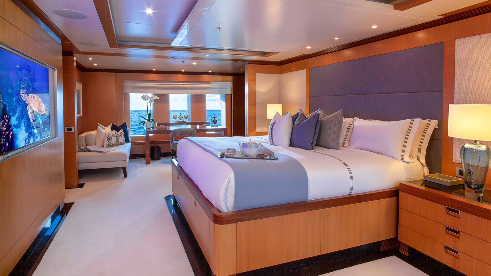 2008 Benetti La Blanca for charter (photo 8)