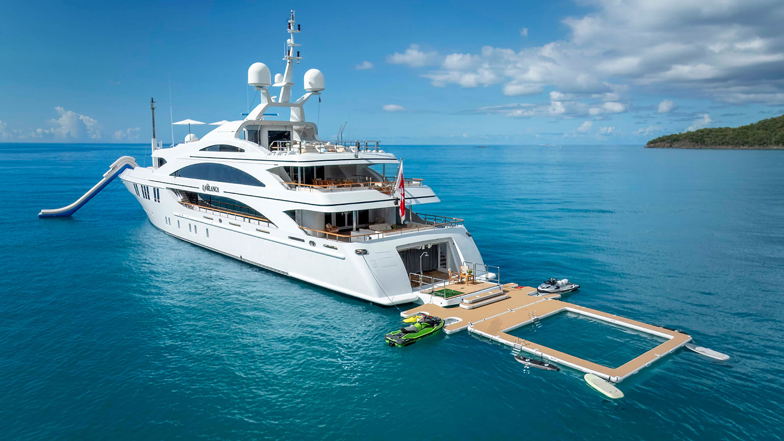 2008 Benetti La Blanca for charter (photo 29)