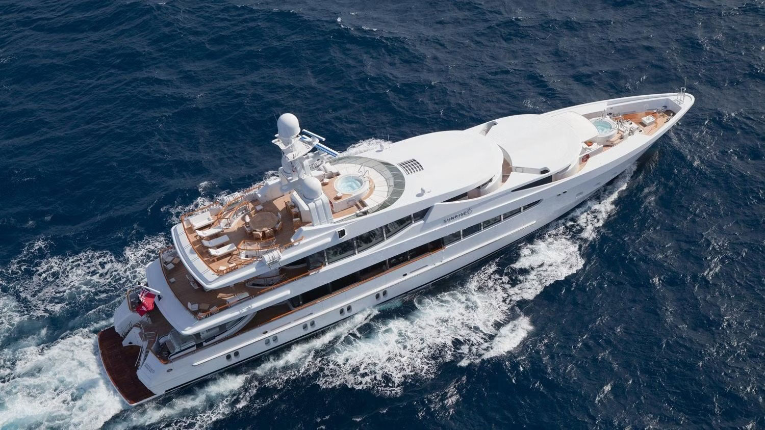 2000 Oceanco Friendship na czarter (photo 25)