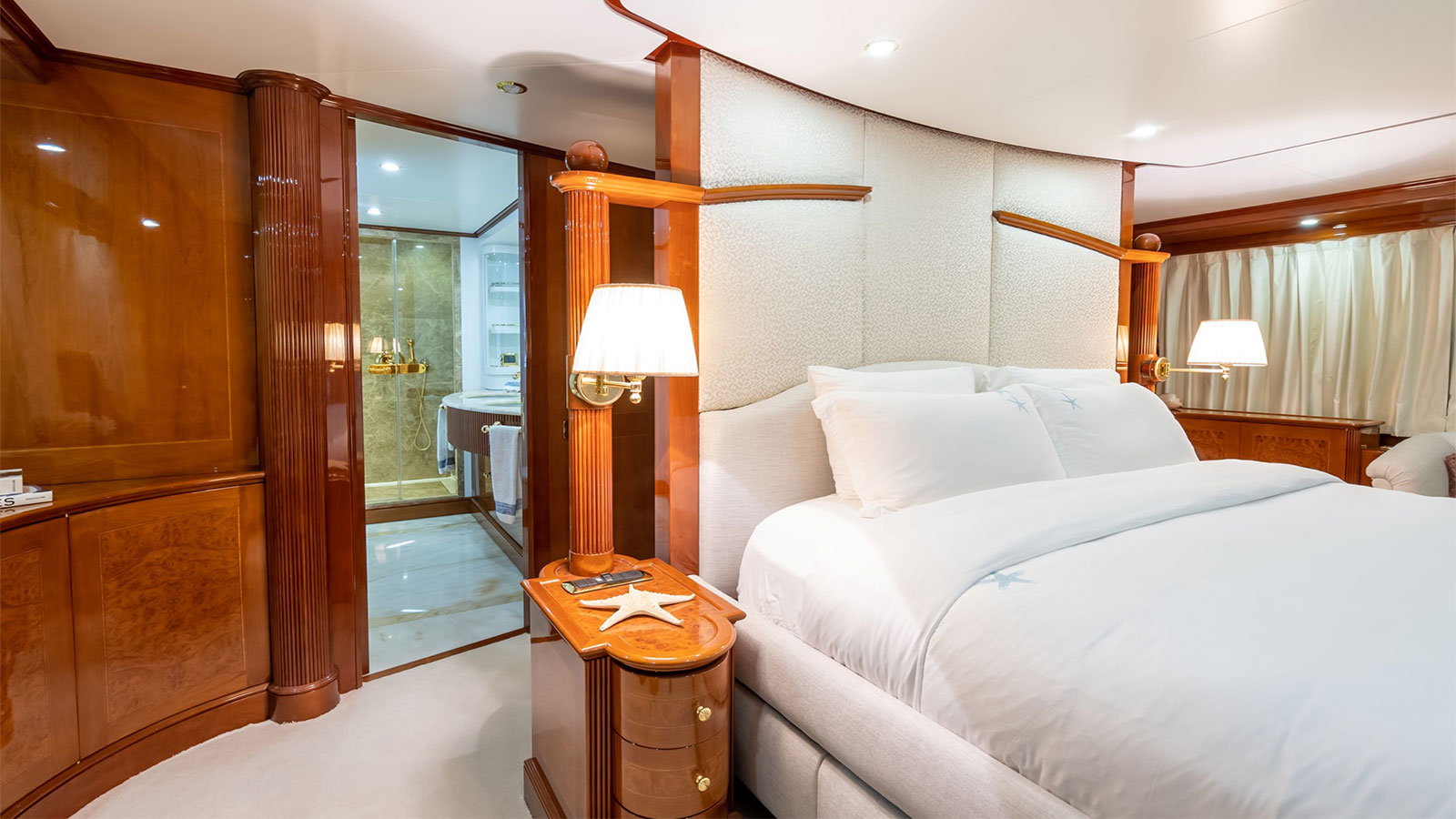 1998 Benetti Stella Fiera te huur (photo 13)