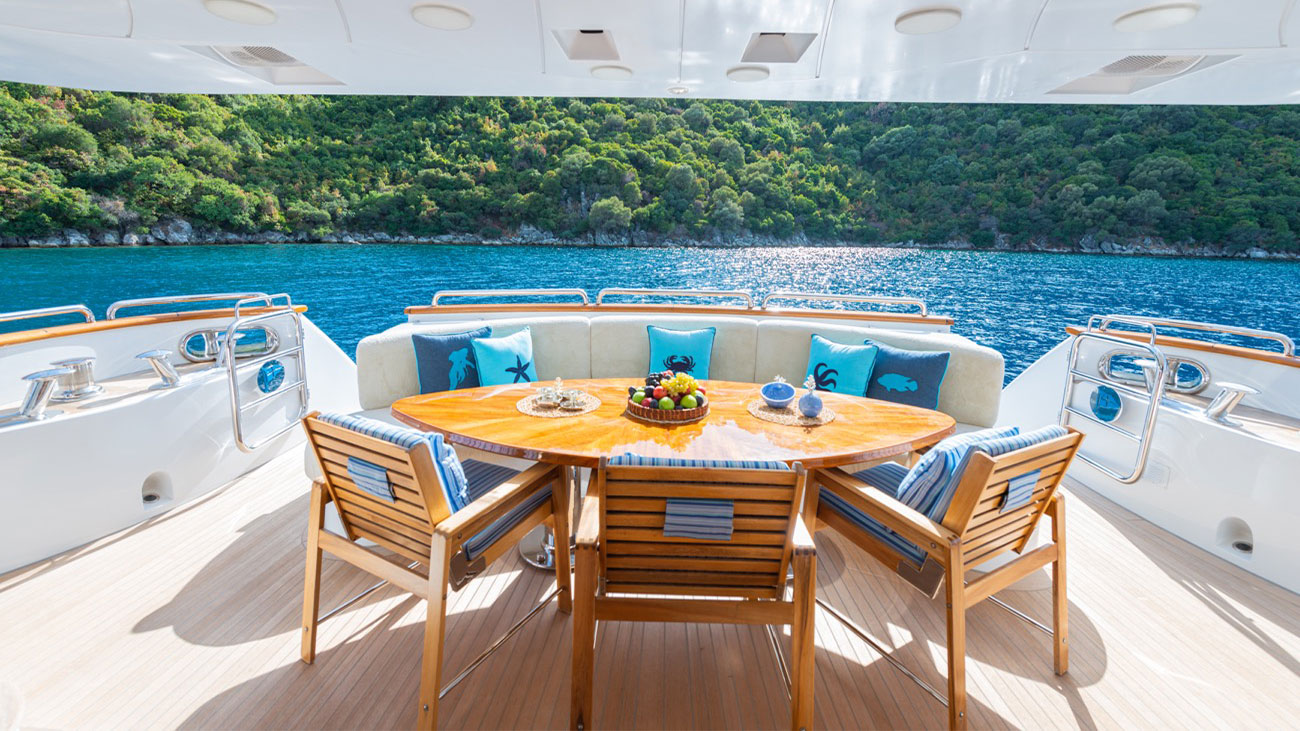 1998 Benetti Stella Fiera te huur (photo 19)