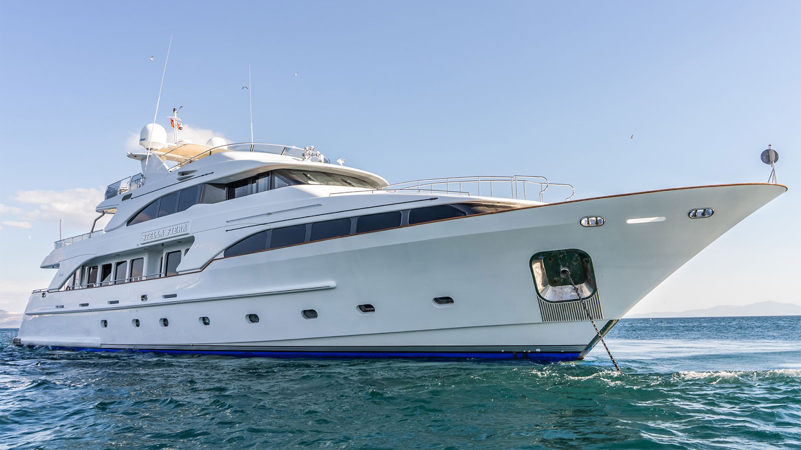 1998 Benetti Stella Fiera te huur (photo 22)