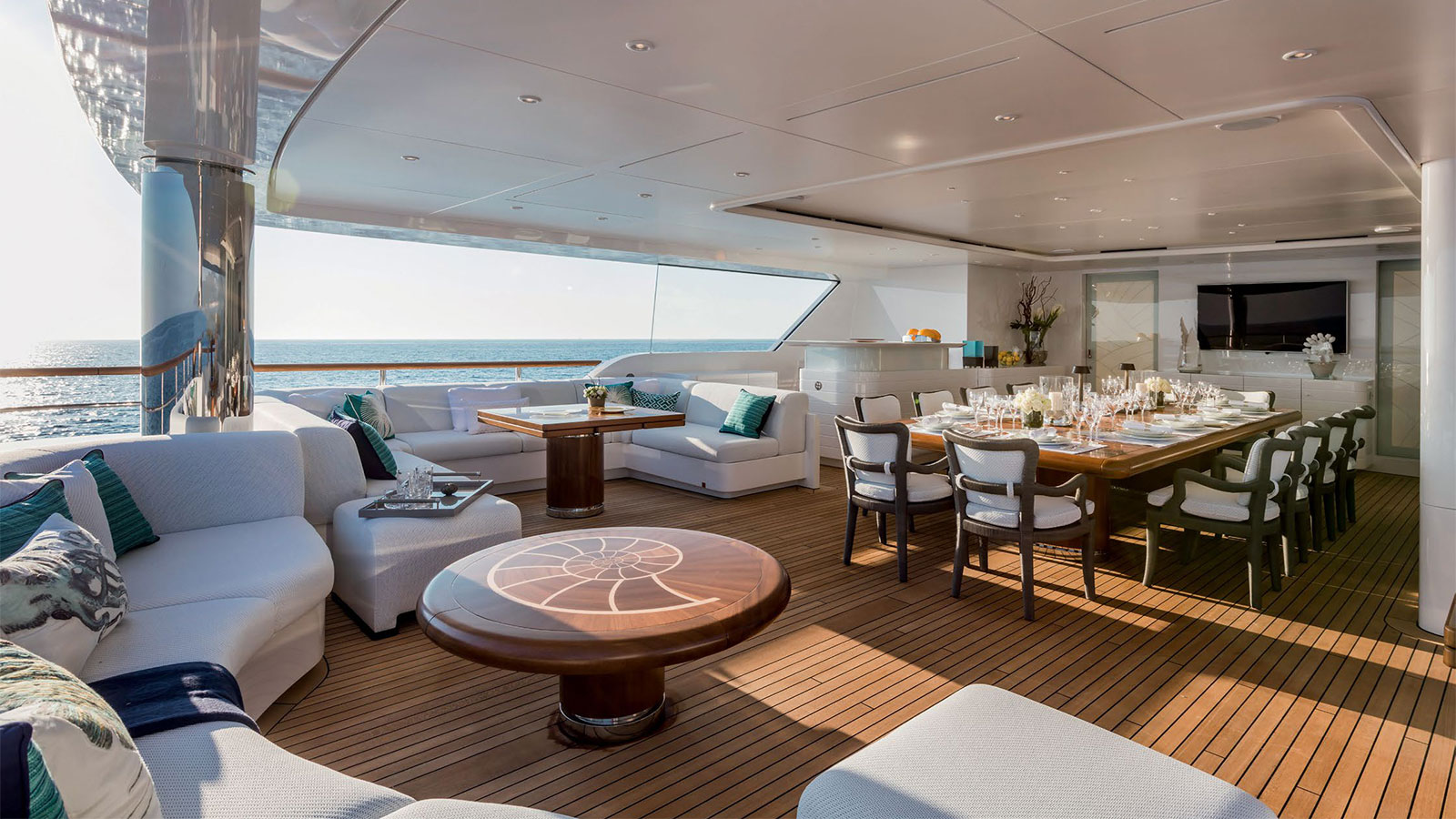 2016 Benetti Moca for charter (photo 27)