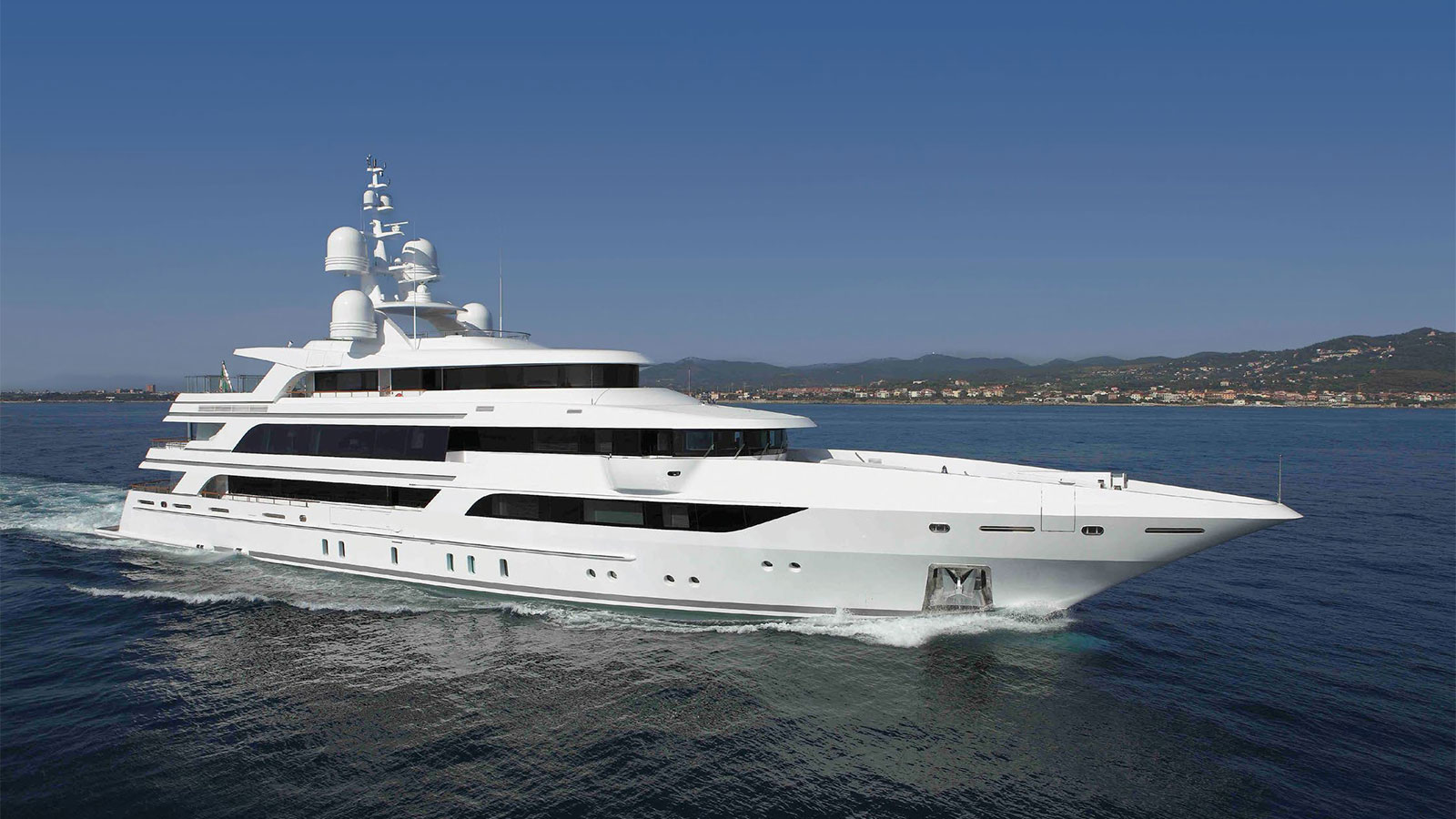 2016 Benetti Moca for charter (photo 28)