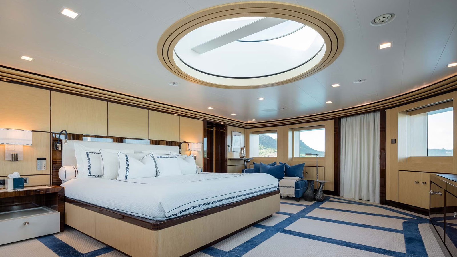2013 Dunya Yachts Axioma for charter (photo 13)