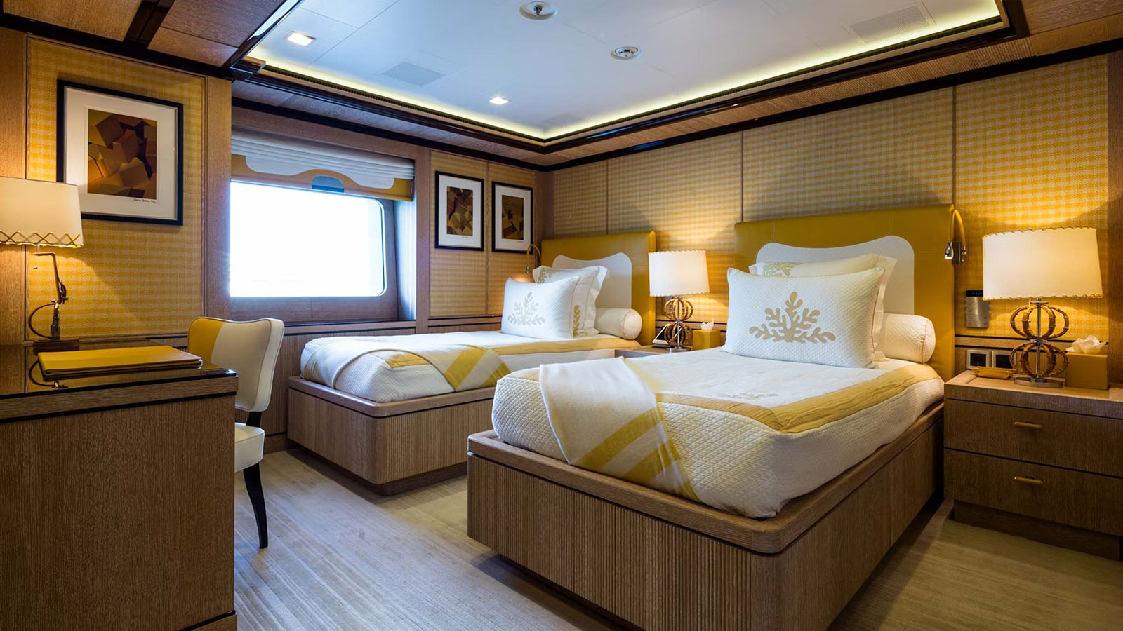 2013 Dunya Yachts Axioma for charter (photo 15)