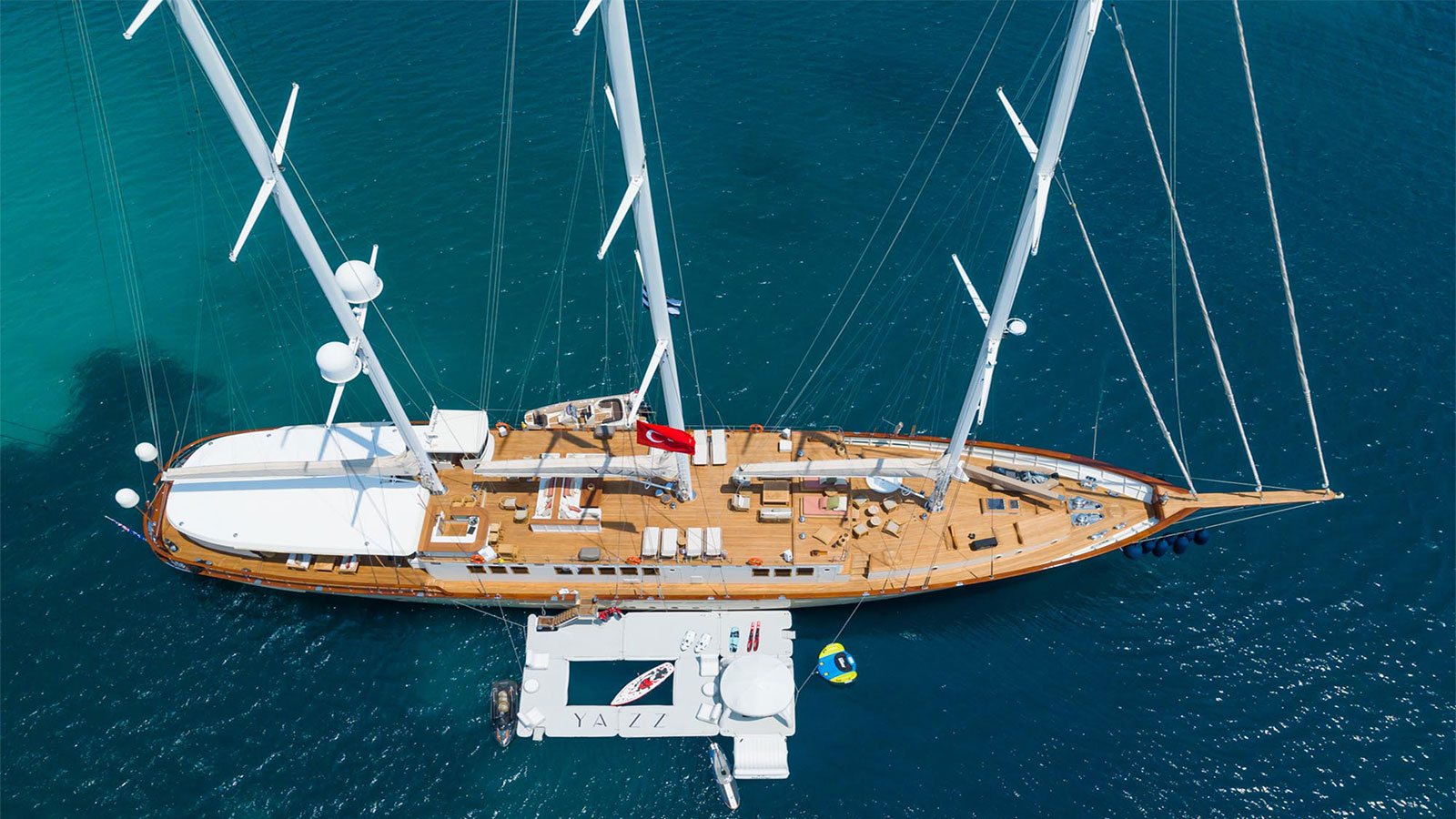 2007 Aegean Yacht Yazz en alquiler (photo 18)
