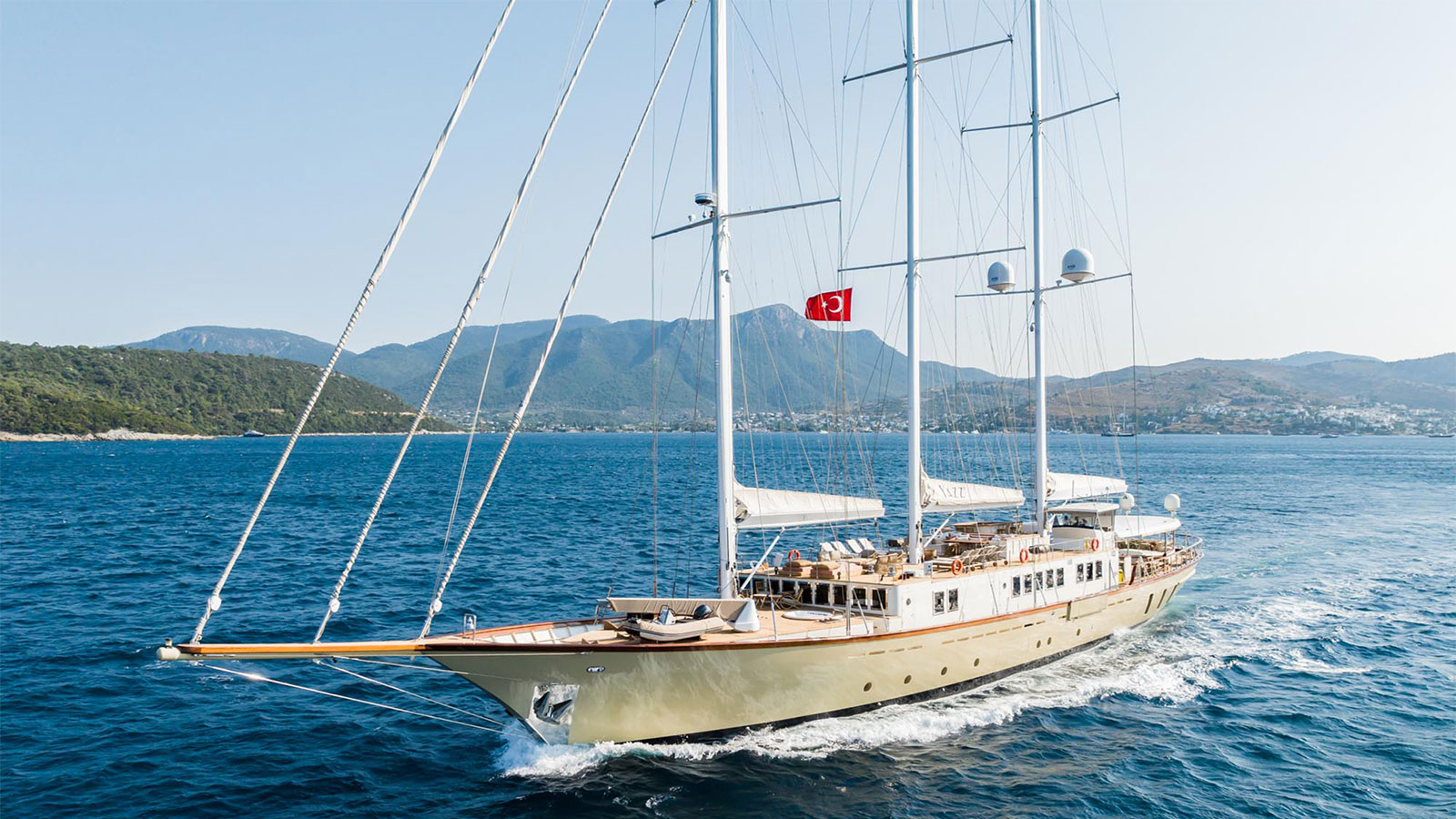 2007 Aegean Yacht Yazz en alquiler (photo 20)