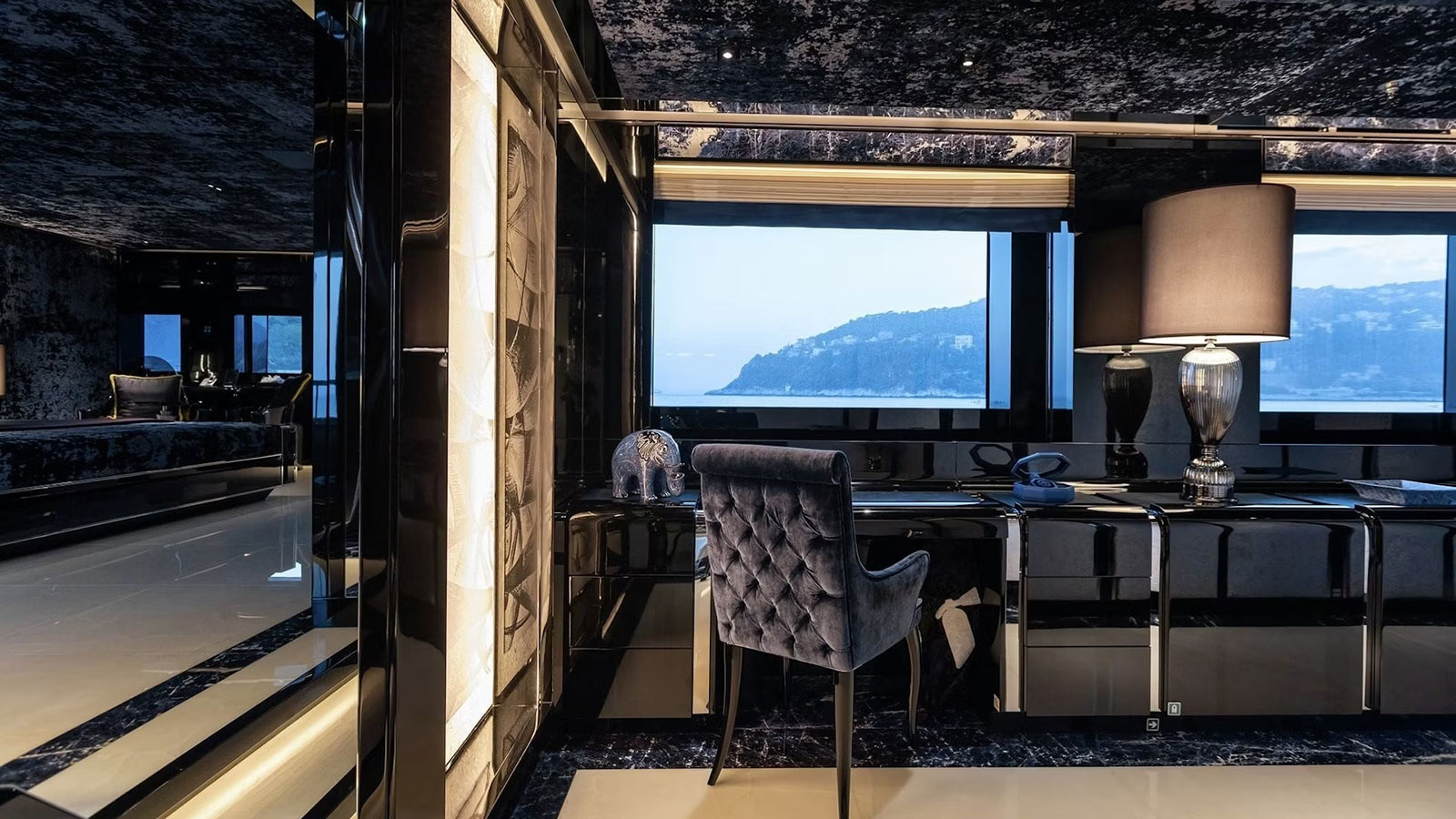 2017 Mondomarine Sarastar te huur (photo 21)