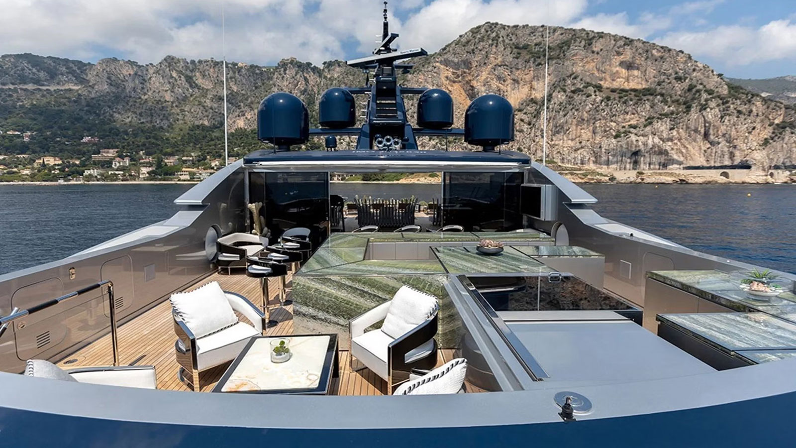 2017 Mondomarine Sarastar te huur (photo 27)