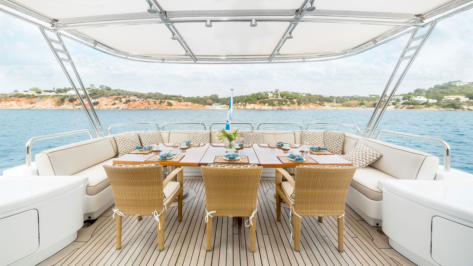 2006 ISA Oasis for charter (photo 17)