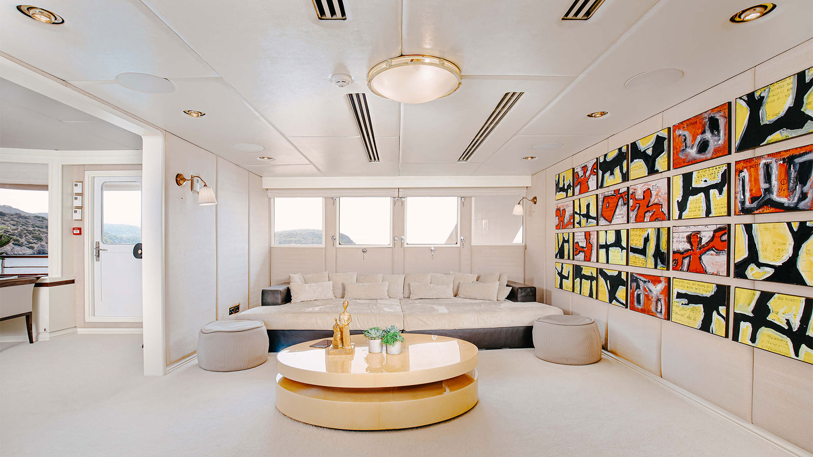 1987 Dauphin Yachts Itoto zu chartern (photo 5)