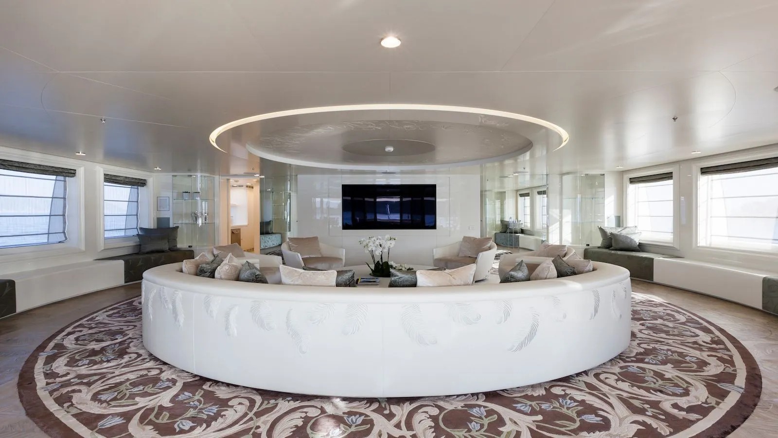 2016 Admiral Yachts Quinta Essentia zu chartern (photo 4)