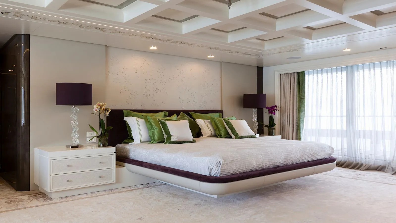 2016 Admiral Yachts Quinta Essentia zu chartern (photo 8)