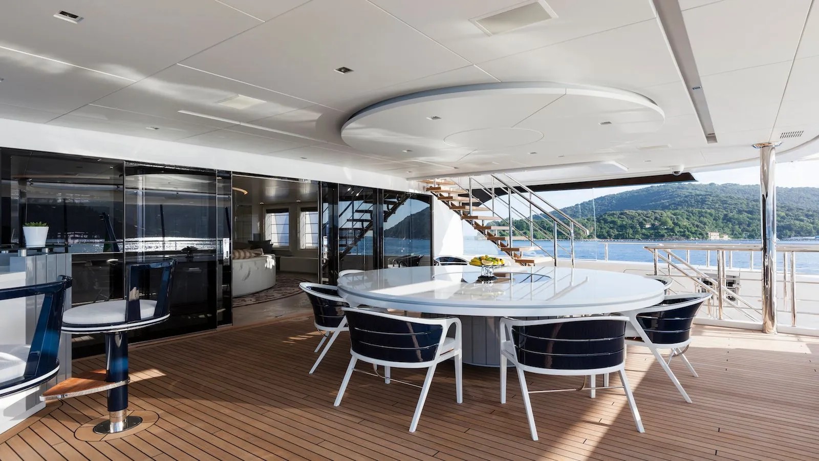 2016 Admiral Yachts Quinta Essentia zu chartern (photo 22)