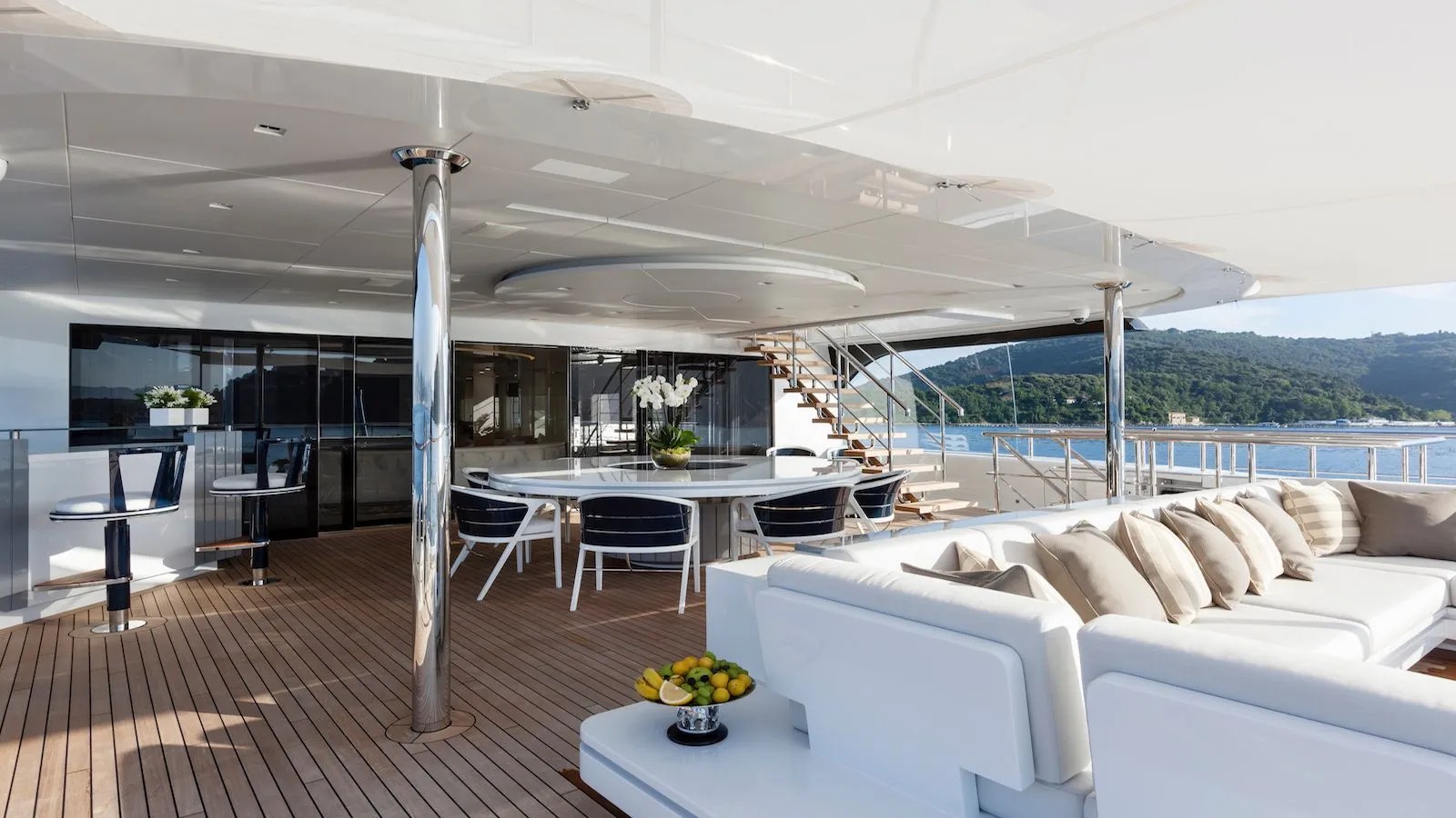 2016 Admiral Yachts Quinta Essentia zu chartern (photo 26)