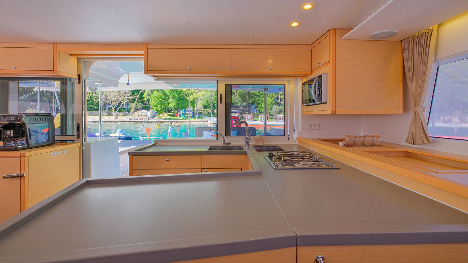 2016 Lagoon 450F en alquiler (photo 7)