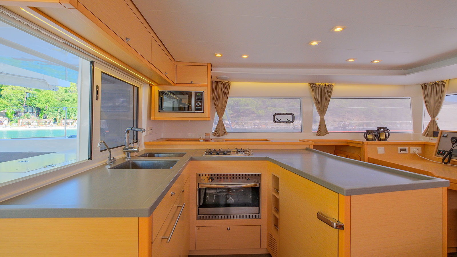 2016 Lagoon 450F en alquiler (photo 8)