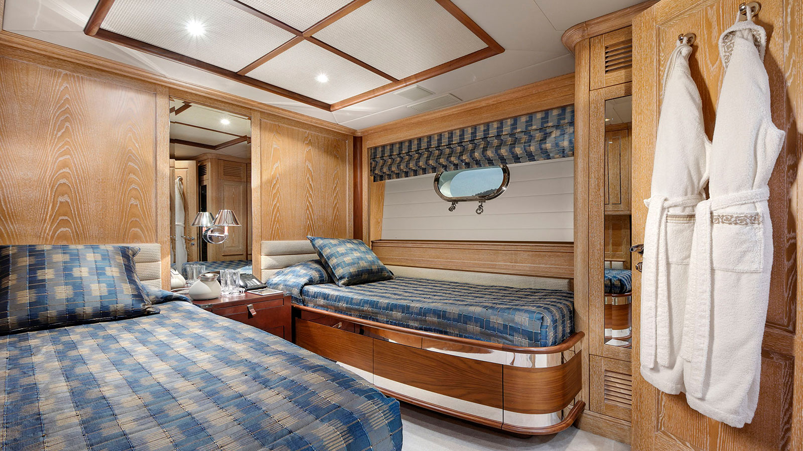 2008 Benetti Quest R à louer (photo 10)