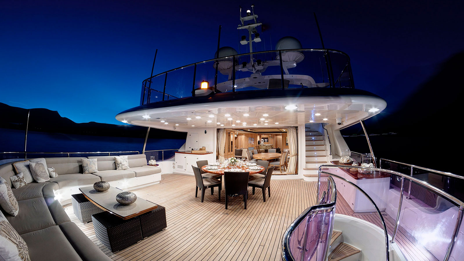 2008 Benetti Quest R à louer (photo 13)