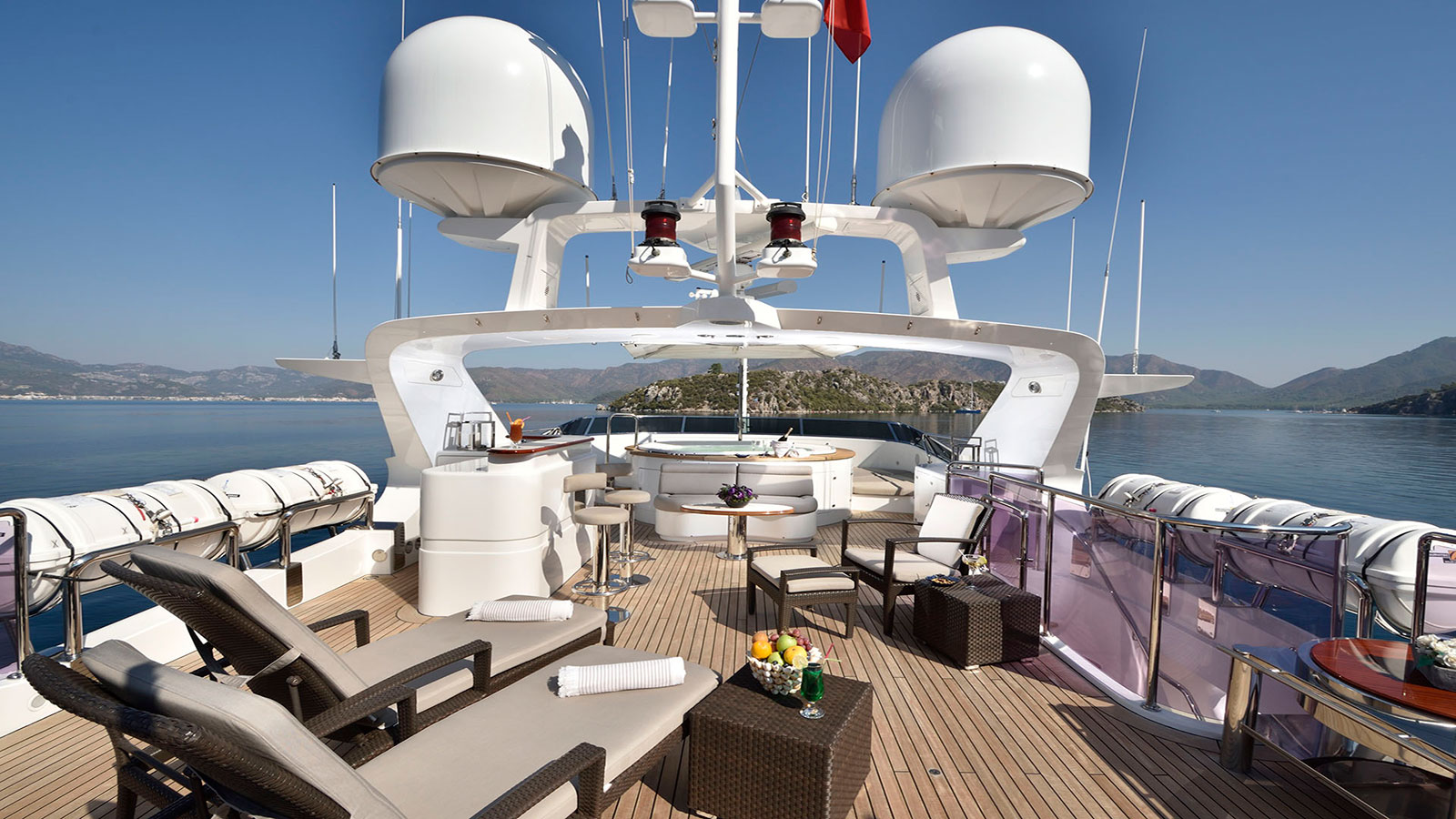 2008 Benetti Quest R à louer (photo 15)