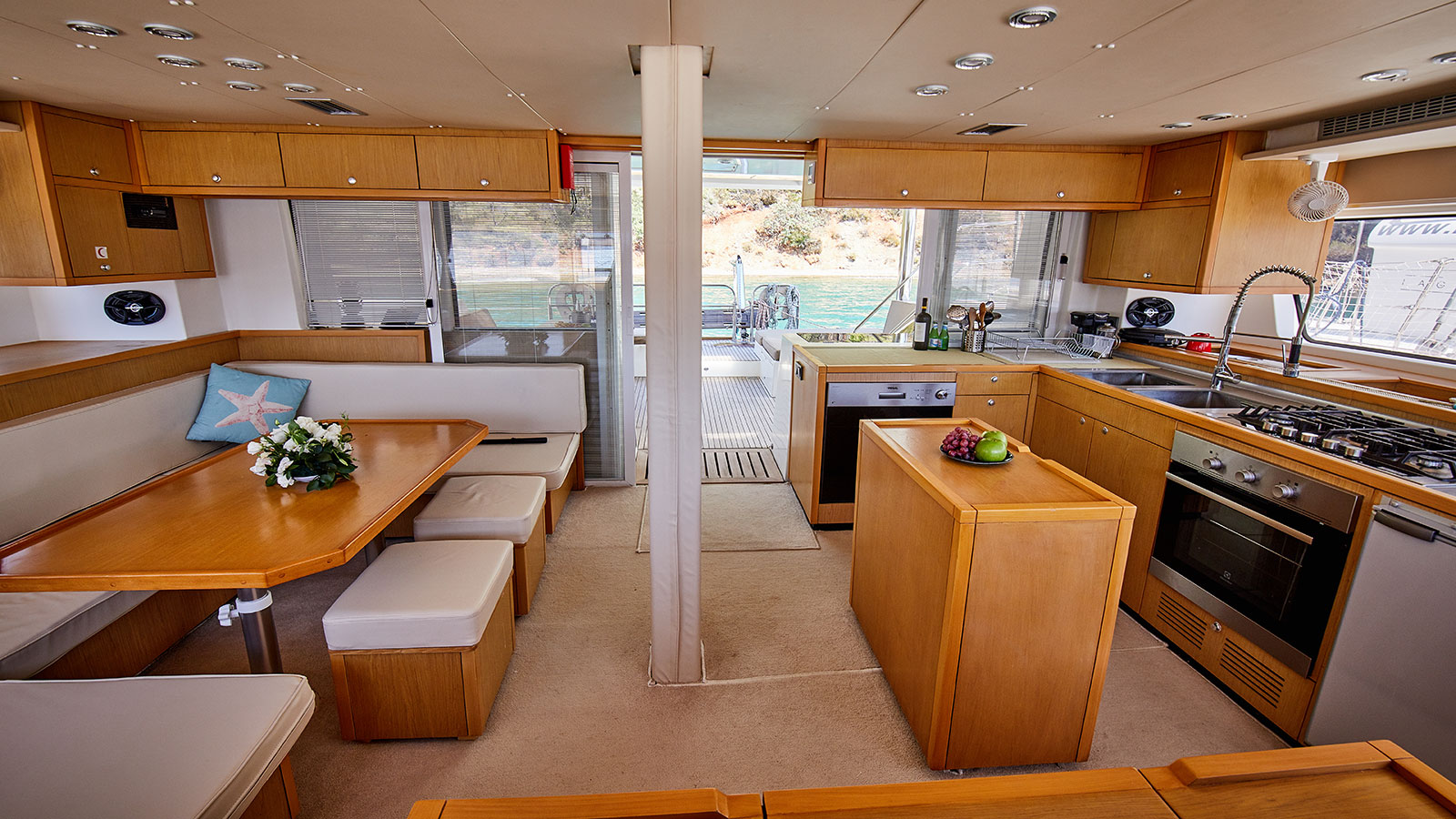 2014 Lagoon 52 en alquiler (photo 2)