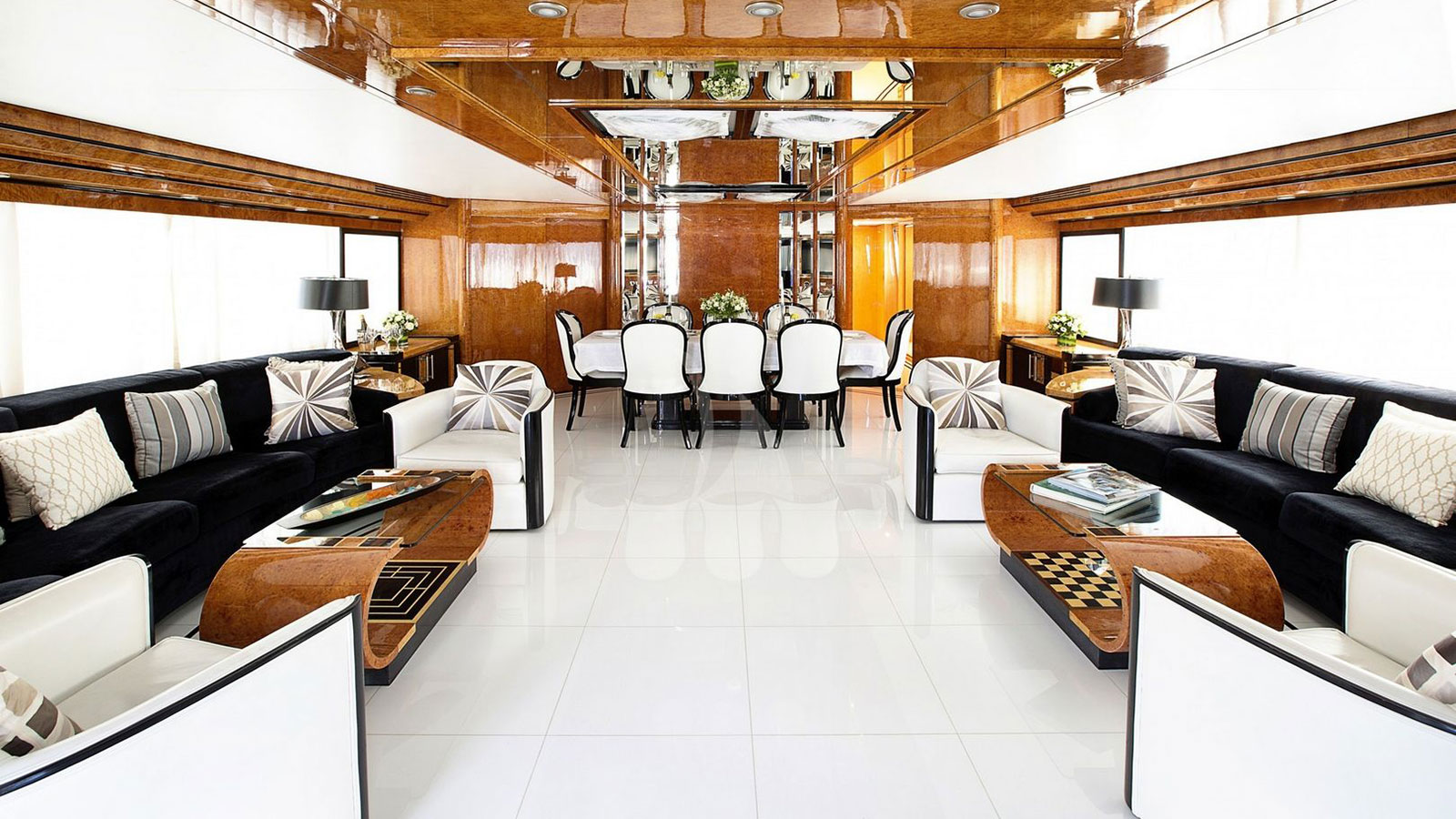 2000 Codecasa Milos at Sea zu chartern (photo 2)