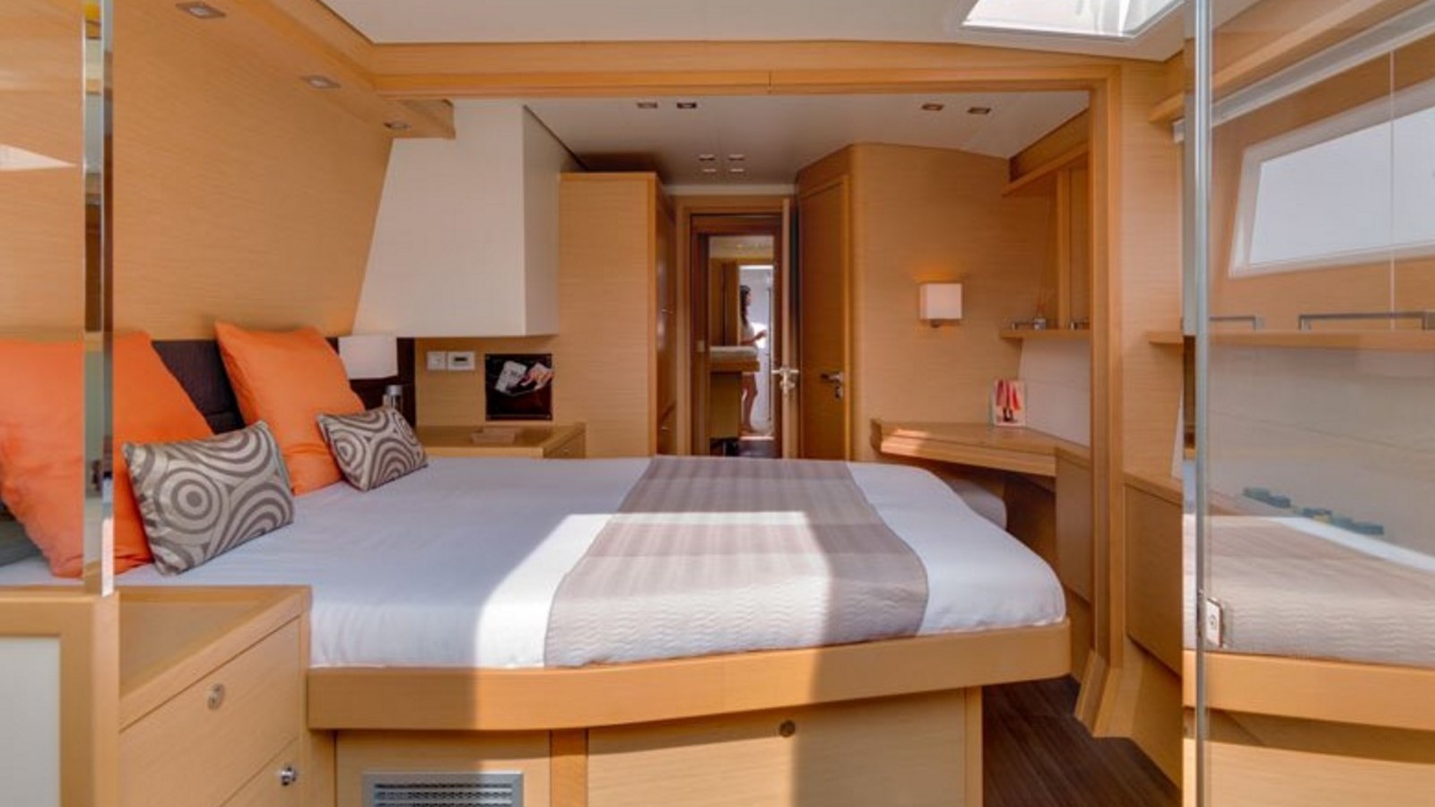 2014 Lagoon 560 te huur (photo 11)